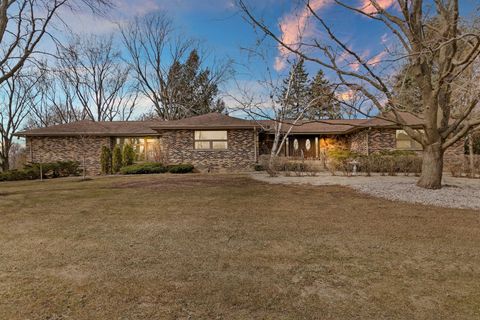 A home in South Barrington