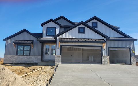 Photo of 5305 Castlebar Court, Bloomington, IL 61705 (MLS # 12550358)