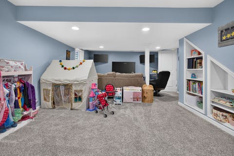 Tiny photo for 1310 Longford Lane, Bloomington, IL 61704 (MLS # 12728716)