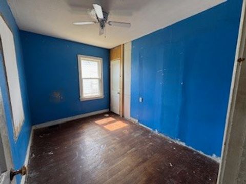 Tiny photo for 611 S Elsie Avenue, Davenport, IA 52802 (MLS # 12614742)