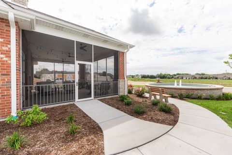 Tiny photo for 45 Briden Lane #45, Sycamore, IL 60178 (MLS # 12531738)