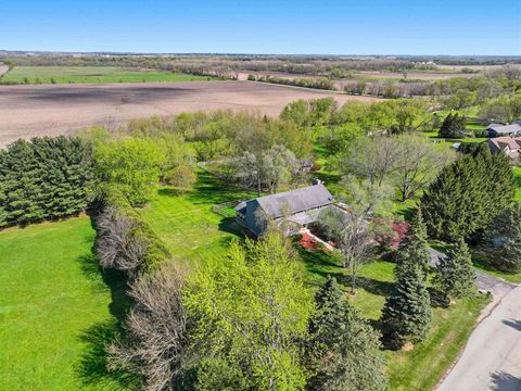 Tiny photo for 4218 Billingsgate Lane, Woodstock, IL 60098 (MLS # 12620458)