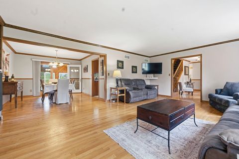 Tiny photo for 4218 Billingsgate Lane, Woodstock, IL 60098 (MLS # 12620458)