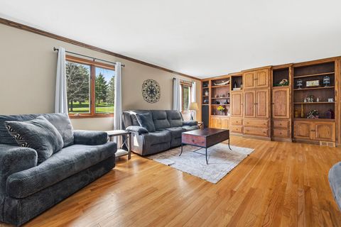 Tiny photo for 4218 Billingsgate Lane, Woodstock, IL 60098 (MLS # 12620458)