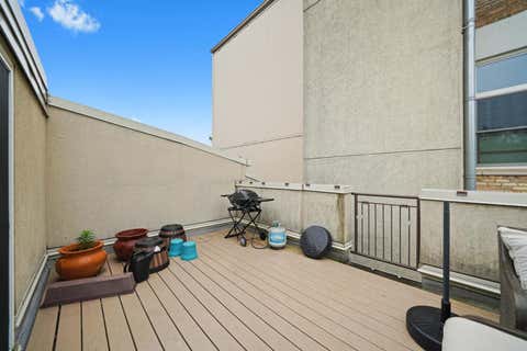 Tiny photo for 1834 Ridge Avenue #102, Evanston, IL 60201 (MLS # 12733039)