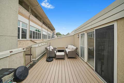 Tiny photo for 1834 Ridge Avenue #102, Evanston, IL 60201 (MLS # 12733039)