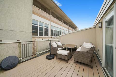 Tiny photo for 1834 Ridge Avenue #102, Evanston, IL 60201 (MLS # 12733039)