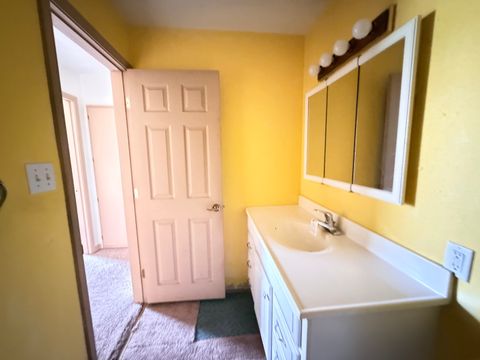 Tiny photo for 2424 Business Highway 13 Route, Murphysboro, IL 62966 (MLS # 12616663)