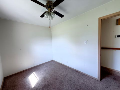 Tiny photo for 2424 Business Highway 13 Route, Murphysboro, IL 62966 (MLS # 12616663)