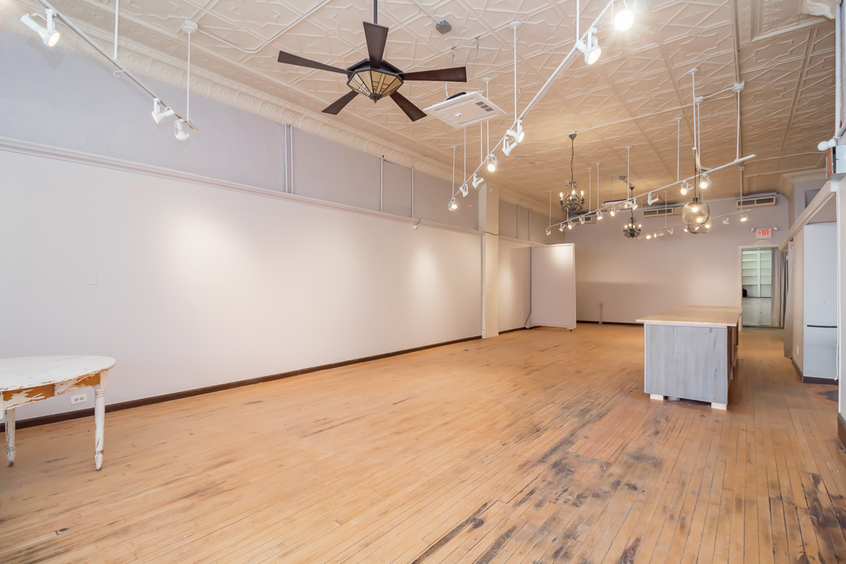 71 N Williams Street