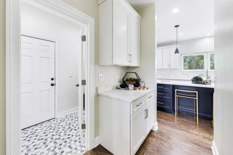 Tiny photo for 1133 Fortuna Avenue, Park Ridge, IL 60068 (MLS # 12648498)