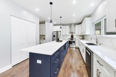 Tiny photo for 1133 Fortuna Avenue, Park Ridge, IL 60068 (MLS # 12648498)