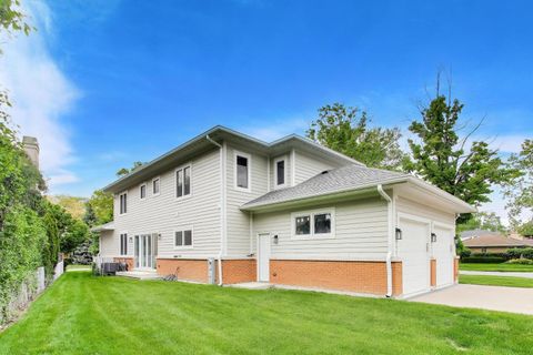 Tiny photo for 1133 Fortuna Avenue, Park Ridge, IL 60068 (MLS # 12648498)