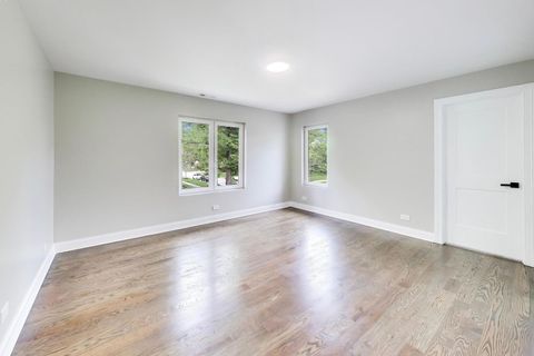 Tiny photo for 1133 Fortuna Avenue, Park Ridge, IL 60068 (MLS # 12648498)