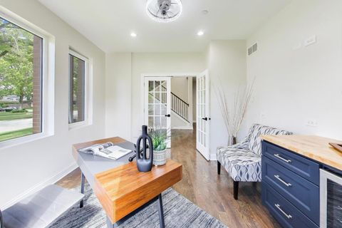 Tiny photo for 1133 Fortuna Avenue, Park Ridge, IL 60068 (MLS # 12648498)