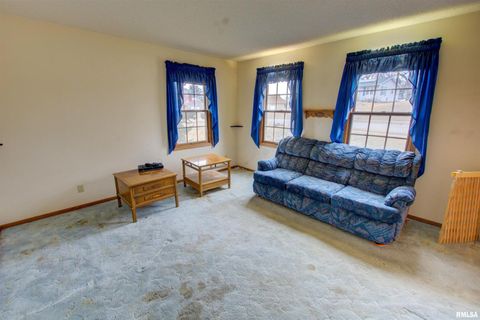 Tiny photo for 591 BreezyPointe Drive, Clinton, IA 52732 (MLS # QC4259920)