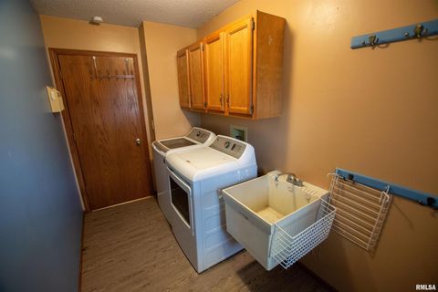 Tiny photo for 591 BREEZY POINT Drive, Clinton, IA 52732 (MLS # QC4259920)