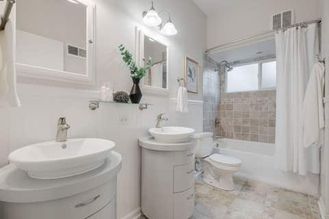 Tiny photo for 239 Kilpatrick Avenue, Wilmette, IL 60091 (MLS # 12696349)