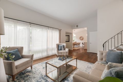 Tiny photo for 239 Kilpatrick Avenue, Wilmette, IL 60091 (MLS # 12696349)