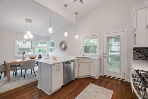 Tiny photo for 239 Kilpatrick Avenue, Wilmette, IL 60091 (MLS # 12696349)