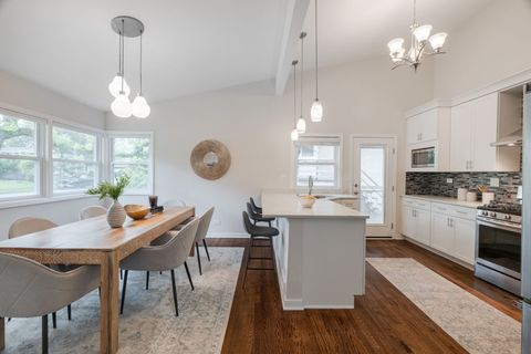 Tiny photo for 239 Kilpatrick Avenue, Wilmette, IL 60091 (MLS # 12696349)