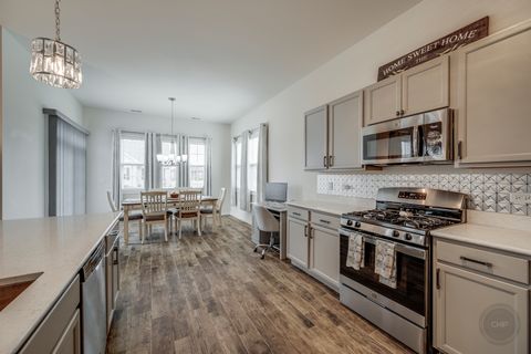 Tiny photo for 17558 W Windemere Circle, Lockport, IL 60441 (MLS # 12568275)