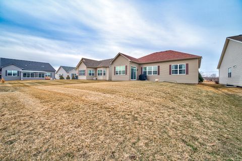 Tiny photo for 17558 W Windemere Circle, Lockport, IL 60441 (MLS # 12568275)