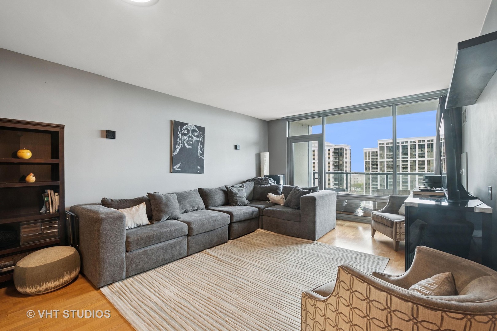 100 E 14th Street 1403