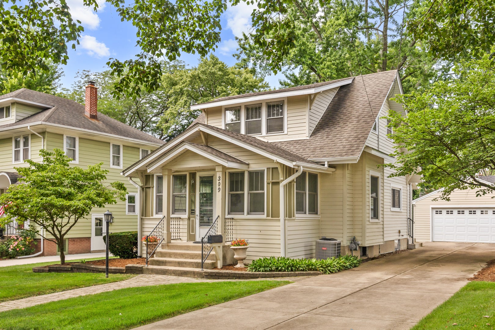 309 S 6th Street
