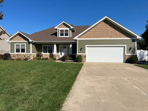 Photo of 16 Woodside Avenue, Kankakee, IL 60901 (MLS # 12777643)