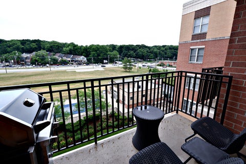 Tiny photo for 300 Village Circle #404, Willow Springs, IL 60480 (MLS # 12778215)