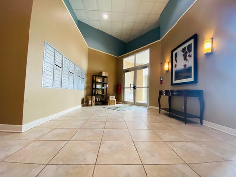 Tiny photo for 300 Village Circle #404, Willow Springs, IL 60480 (MLS # 12778215)