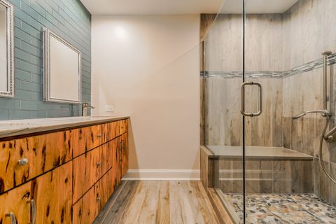 Tiny photo for 1401 Burr Oak Road #108B, Hinsdale, IL 60521 (MLS # 12418371)