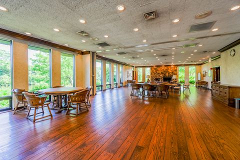 Tiny photo for 1401 Burr Oak Road #108B, Hinsdale, IL 60521 (MLS # 12418371)