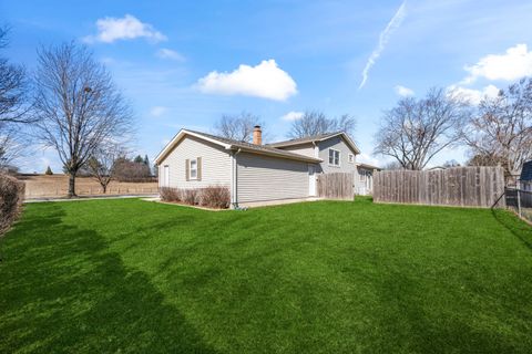 Tiny photo for 997 N PLUM GROVE Road, Palatine, IL 60067 (MLS # 12587500)