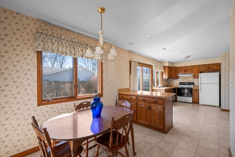 Tiny photo for 997 N PLUM GROVE Road, Palatine, IL 60067 (MLS # 12587500)