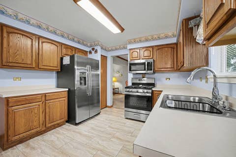 Tiny photo for 915 Joan Court, Naperville, IL 60540 (MLS # 12731991)