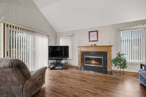 Tiny photo for 915 Joan Court, Naperville, IL 60540 (MLS # 12731991)