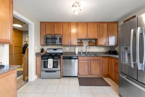 Tiny photo for 1001 Geneva Road, St. Charles, IL 60174 (MLS # 12565251)