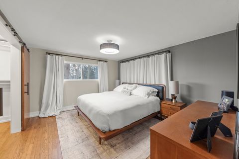 Tiny photo for 1001 Geneva Road, St. Charles, IL 60174 (MLS # 12565251)