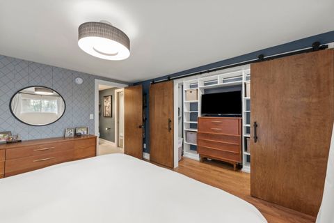 Tiny photo for 1001 Geneva Road, St. Charles, IL 60174 (MLS # 12565251)