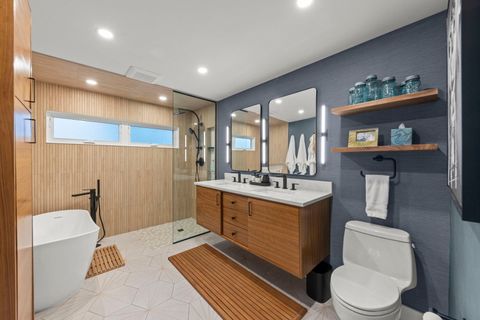 Tiny photo for 1001 Geneva Road, St. Charles, IL 60174 (MLS # 12565251)