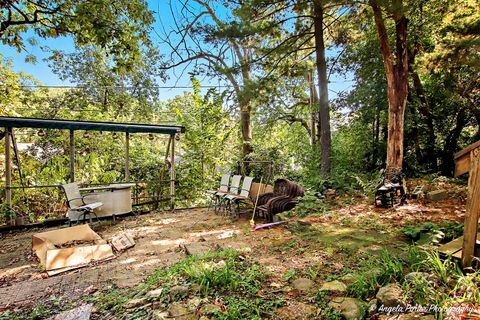 Tiny photo for 312 N Cresthill Avenue, McHenry, IL 60051 (MLS # 12490308)