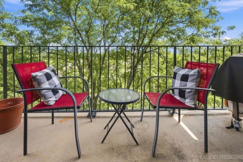 Tiny photo for 2000 Saint Regis Drive #6F, Lombard, IL 60148 (MLS # 12742394)