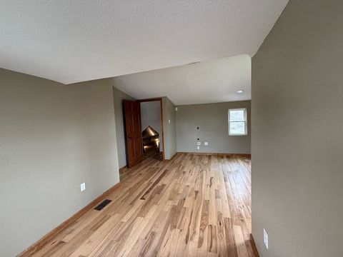 Tiny photo for 111 E Peach Street, Centralia, IL 62801 (MLS # 12603898)