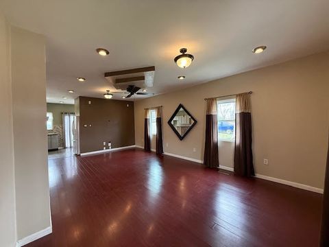 Tiny photo for 111 E Peach Street, Centralia, IL 62801 (MLS # 12603898)