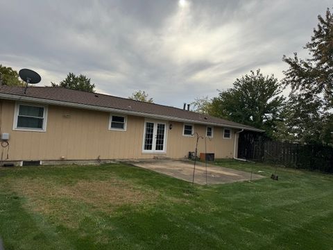 Tiny photo for 805 Regent Street, New Lenox, IL 60451 (MLS # 12498673)