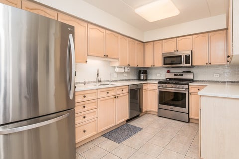 Tiny photo for 7031 W Touhy Avenue #201, Niles, IL 60714 (MLS # 12634280)