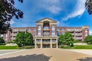 Photo of 7031 W Touhy Avenue #201, Niles, IL 60714 (MLS # 12634280)