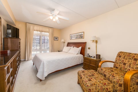 Tiny photo for 7031 W Touhy Avenue #201, Niles, IL 60714 (MLS # 12634280)